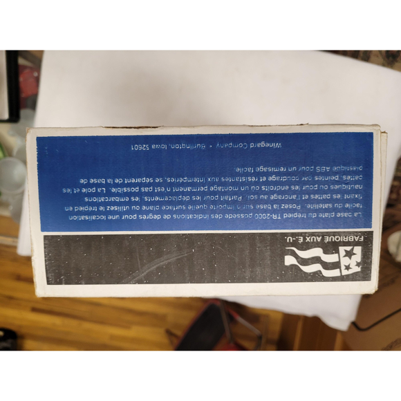 Winegard Satellite Antenna Tripod Base Mount With Plate Model TR2000 - Picture 2 of 9